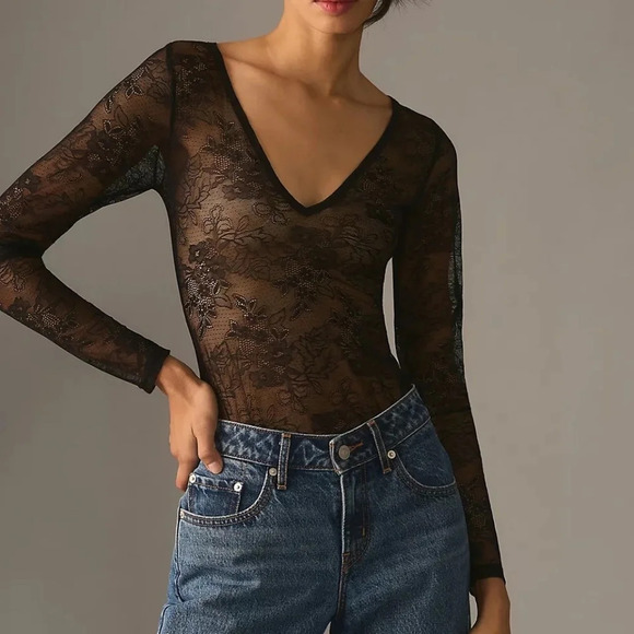 NWT Anthropologie Black Lace V-Neck Bodysuit Medium - Picture 1 of 4